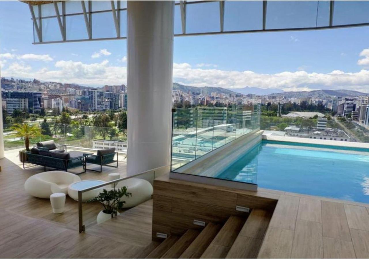 Hermoso Penthouse Vistas Espectacular Apartment Quito Exterior photo